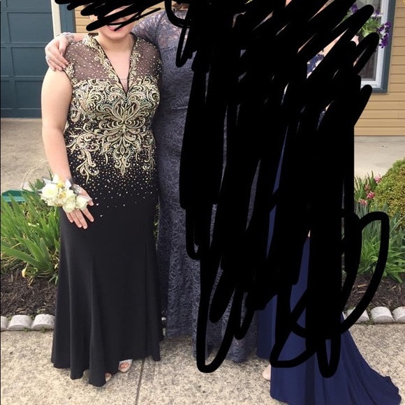 Prom dress!!! - Picture 6 of 6